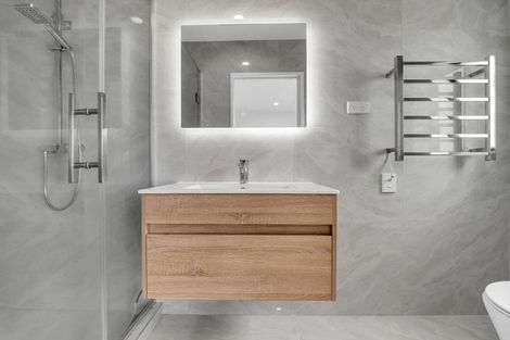 Photo of property in 7c Kotahi Road, Mount Wellington, Auckland, 1062