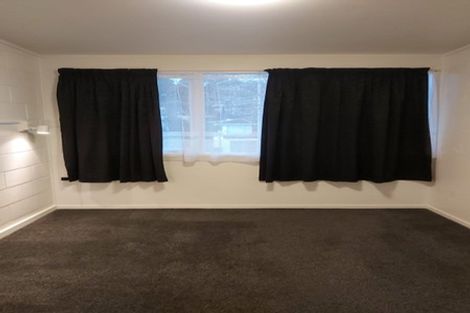 Photo of property in 2/2 Bentley Avenue, Glenfield, Auckland, 0629