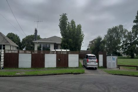 Photo of property in 35 Wilson Crescent, Highbury, Palmerston North, 4412