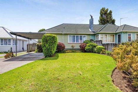 Photo of property in 14 Plympton Street, Brooklands, New Plymouth, 4310