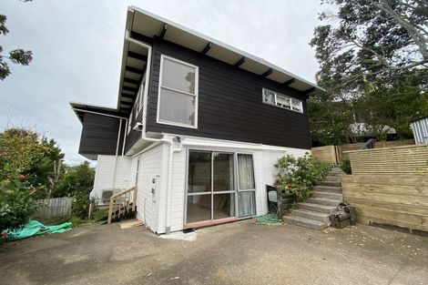 Photo of property in 1/2 Danbury Drive, Torbay, Auckland, 0630
