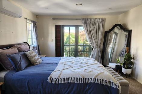 Photo of property in 30 Parkwood Crescent, Gulf Harbour, Whangaparaoa, 0930