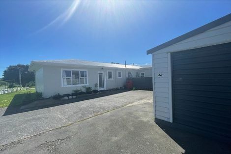 Photo of property in 48 Rangiora Street, Castlecliff, Whanganui, 4501