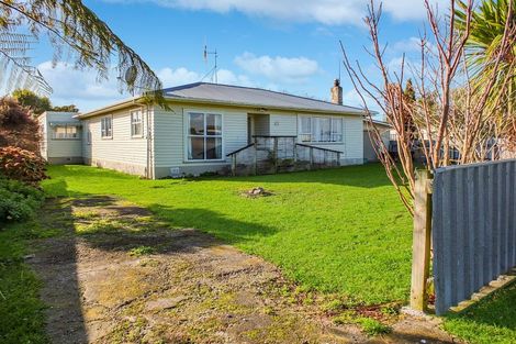 Photo of property in 63 Cook Street, Foxton, 4814