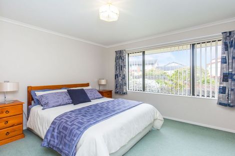 Photo of property in 274 Hill Road, The Gardens, Auckland, 2105