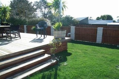 Photo of property in 9a Gillean Street, Havelock North, 4130