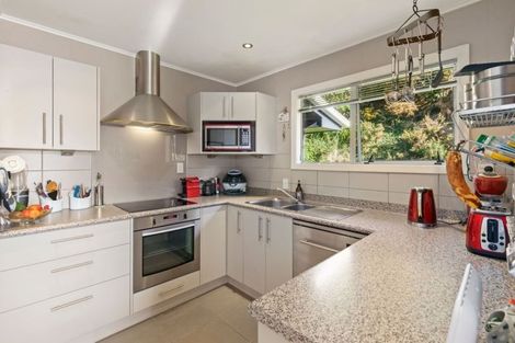 Photo of property in 29 Wisteria Grove, Maungaraki, Lower Hutt, 5010