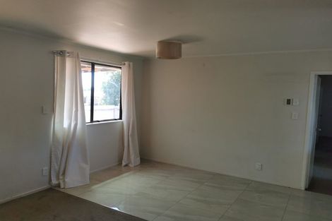 Photo of property in 30 Penion Drive, Flat Bush, Auckland, 2023