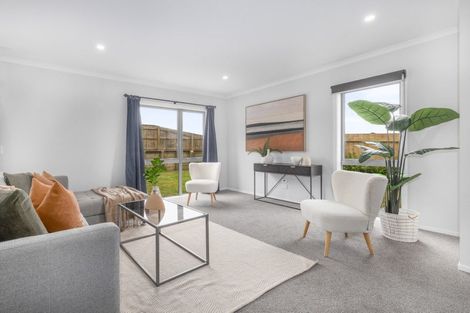 Photo of property in 60 Hokioi Drive, Kenepuru, Porirua, 5022