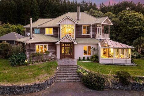 Photo of property in 65 Valley Road, Paraparaumu, 5032