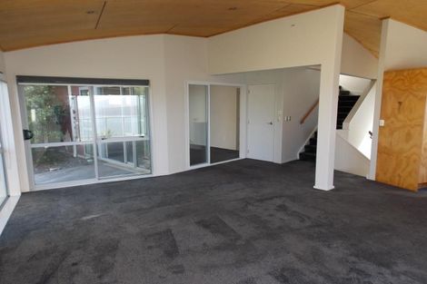 Photo of property in 24 Signallers Grove, Strathmore Park, Wellington, 6022