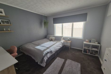 Photo of property in 17 Howe Street, Howick, Auckland, 2014