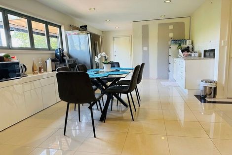 Photo of property in 24 Castleton Drive, Howick, Auckland, 2014