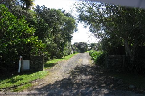 Photo of property in 16 Hilldale Crescent, Kuaotunu West, Whitianga, 3592