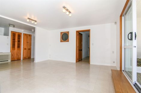 Photo of property in 129 Princes Drive, Britannia Heights, Nelson, 7010