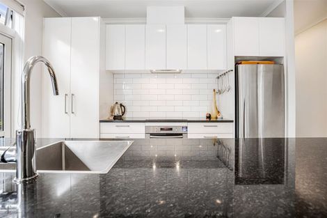 Photo of property in 3 Waiarohia Place, Hobsonville, Auckland, 0616