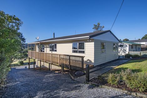 Photo of property in 7 Boundary Road, Hikurangi, 0114