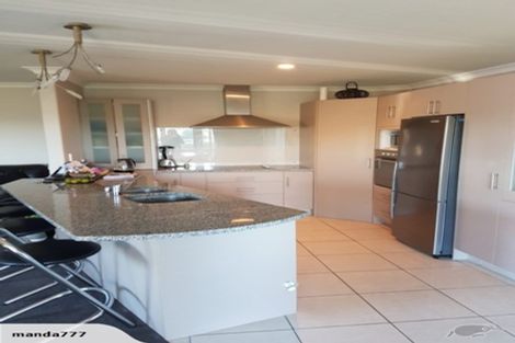 Photo of property in 15 Felicitas Grove, Aidanfield, Christchurch, 8025