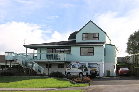 Photo of property in 43 Calluna Crescent, Totara Heights, Auckland, 2105