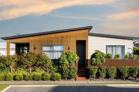 Photo of property in 11 Hugo Way, Papamoa Beach, Papamoa, 3118