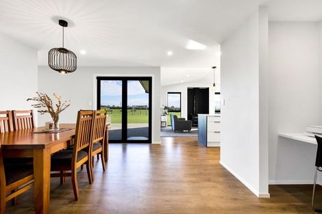 Photo of property in 108 Flint Road, Stratford, 4332