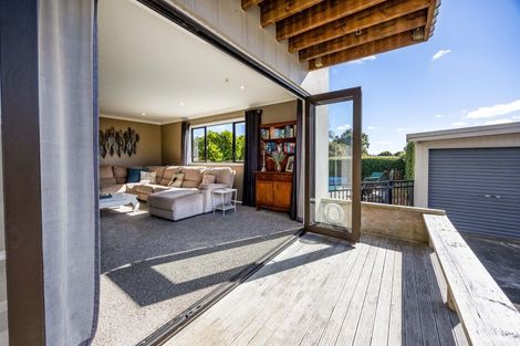 Photo of property in 19 Coronation Avenue, Pukekohe, 2120