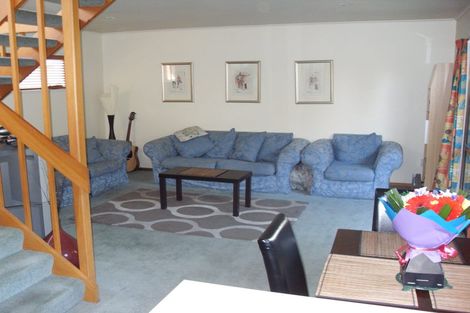 Photo of property in 2/2 Rehua Lane, St Albans, Christchurch, 8014