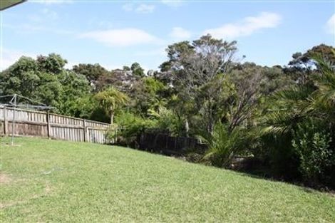 Photo of property in 28 Devonshire Road, Unsworth Heights, Auckland, 0632