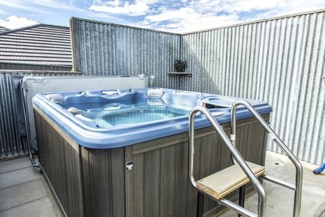 Photo of property in 6 Madison Lane, Cromwell, 9310