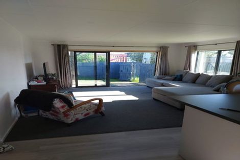 Photo of property in 46 Linwood Drive, Paraparaumu, 5032