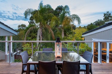 Photo of property in 210 Beach Road, Campbells Bay, Auckland, 0630