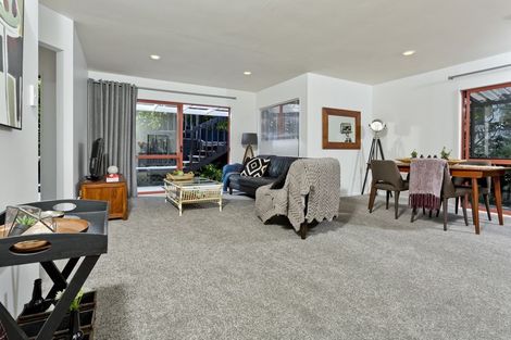 Photo of property in 2/16 Redwing Street, Browns Bay, Auckland, 0630