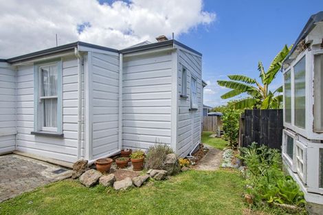 Photo of property in 11 Wilson Avenue, Avenues, Whangarei, 0110