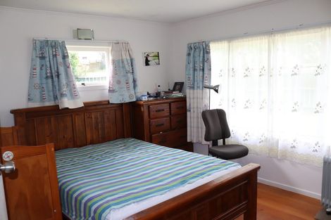 Photo of property in 1/44 College Road, Northcote, Auckland, 0627
