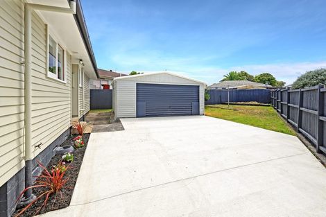 Photo of property in 37 Kivell Close, Mangere East, Auckland, 2024