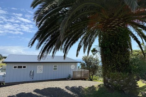 Photo of property in 28 Gray Avenue, Kuaotunu West, Whitianga, 3592