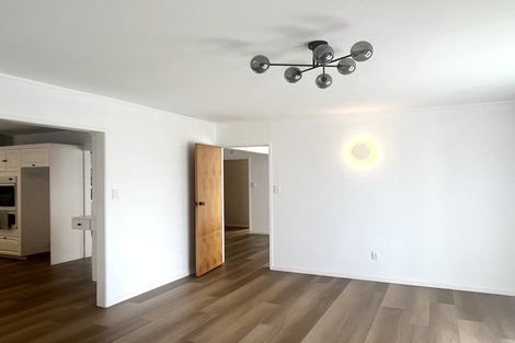 Photo of property in 10 Wiseley Road, Hobsonville, Auckland, 0618