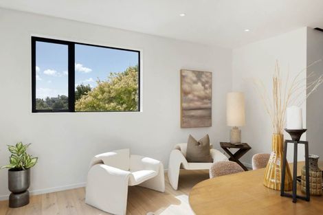 Photo of property in 8a Serrata Place, Browns Bay, Auckland, 0630