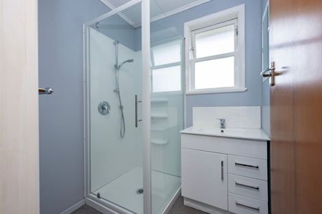 Photo of property in 12 Murch Place, Tawhero, Whanganui, 4500