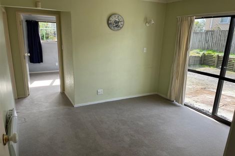 Photo of property in 13 Sispara Place, Beach Haven, Auckland, 0626