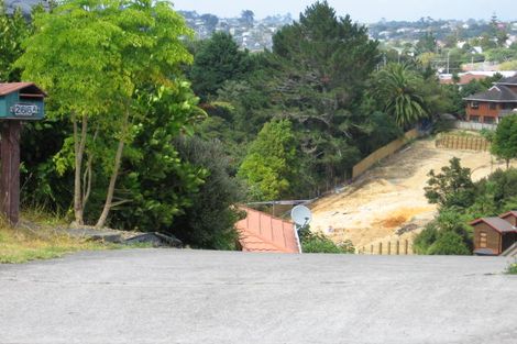 Photo of property in 2/266 Glamorgan Drive, Northcross, Auckland, 0630