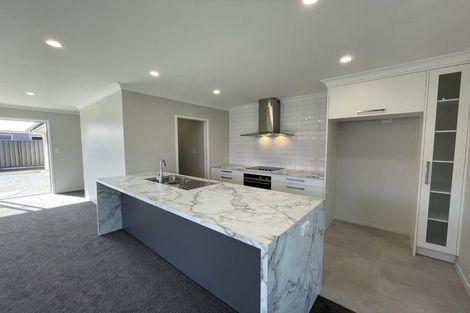 Photo of property in 16 Whangaehu Place, Te Awa, Napier, 4110