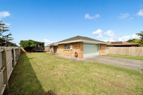 Photo of property in 6/72 Swanson Road, Henderson, Auckland, 0610