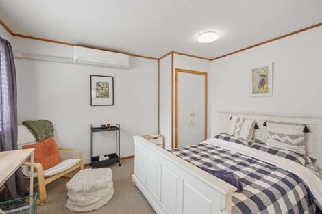 Photo of property in 36 Rangatira Road, Birkenhead, Auckland, 0626