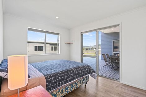 Photo of property in 4b Beachcomber Road, Mangawhai Heads, Mangawhai, 0505