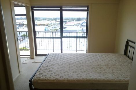 Photo of property in The Rennaissance, 5j/18 Ronwood Avenue, Manukau, Auckland, 2104