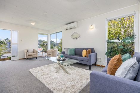 Photo of property in 20 Bellringer Road, Massey, Auckland, 0614