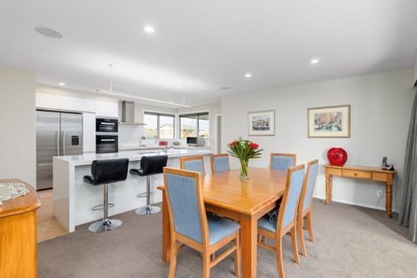 Photo of property in 36 Harrowdale Drive, Avonhead, Christchurch, 8042