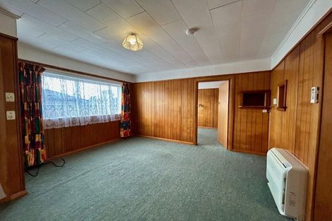 Photo of property in 48 Peel Street, Westport, 7825