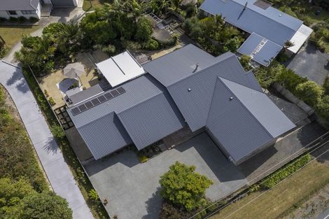 Photo of property in 6 Kaiwaka-mangawhai Road, Mangawhai, Kaiwaka, 0573